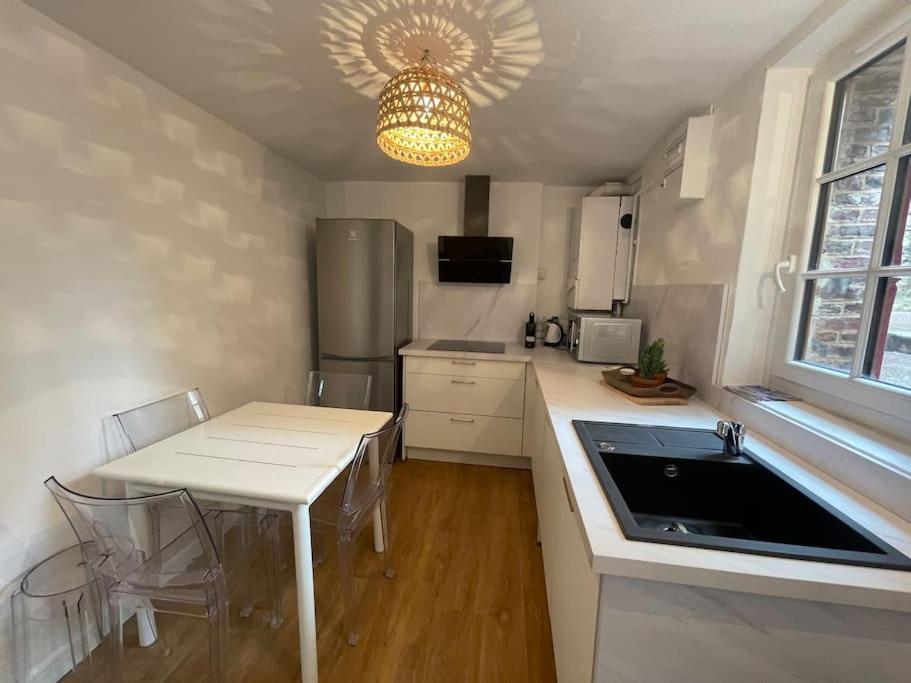 Nouveau! La P Tite Maison Sur Le Port, Maison De Pecheurs, Renovee 索姆河畔圣瓦莱里 外观 照片